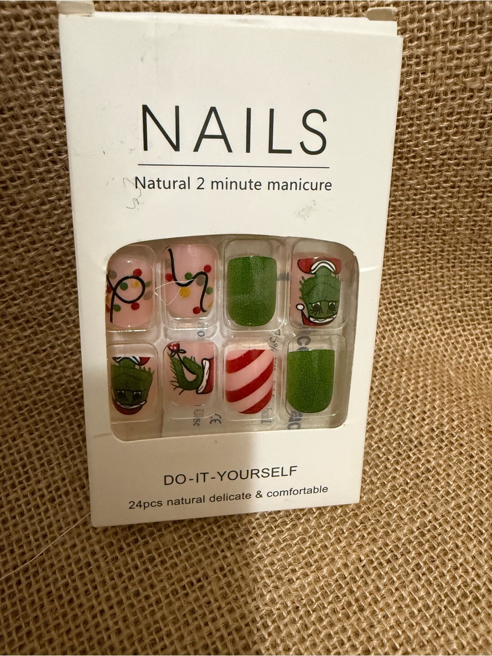 Grinch Do-It-Yourself Green and Pink Holiday Press-On Nail Set